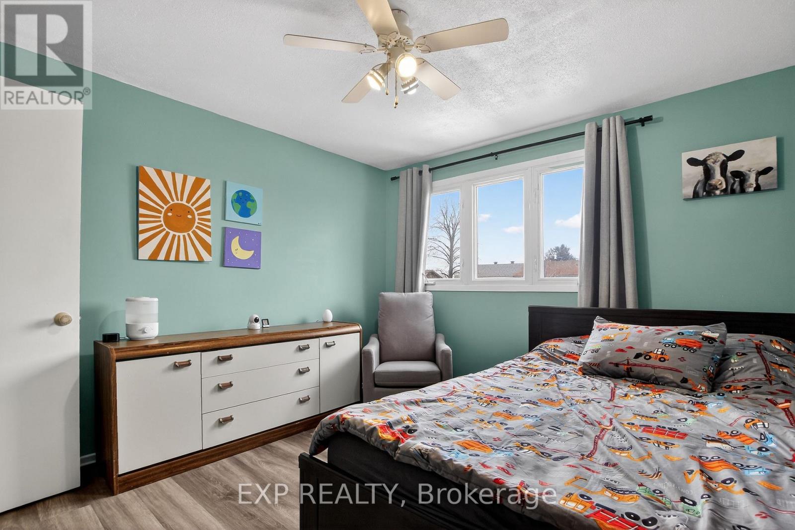 70 – 42F BENLEA DRIVE, Ottawa. Luxury613. By Peter Sagos - Image 16