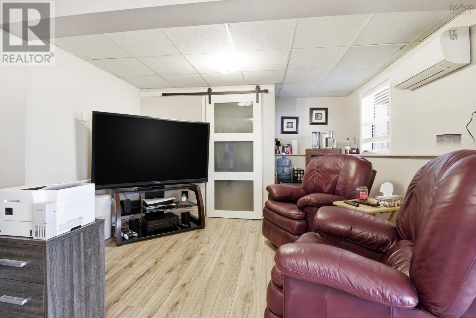744 Pioneer Drive - 26