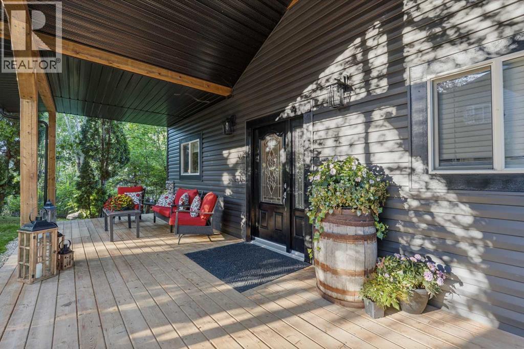 12, 5508 Township Road 593A - 11