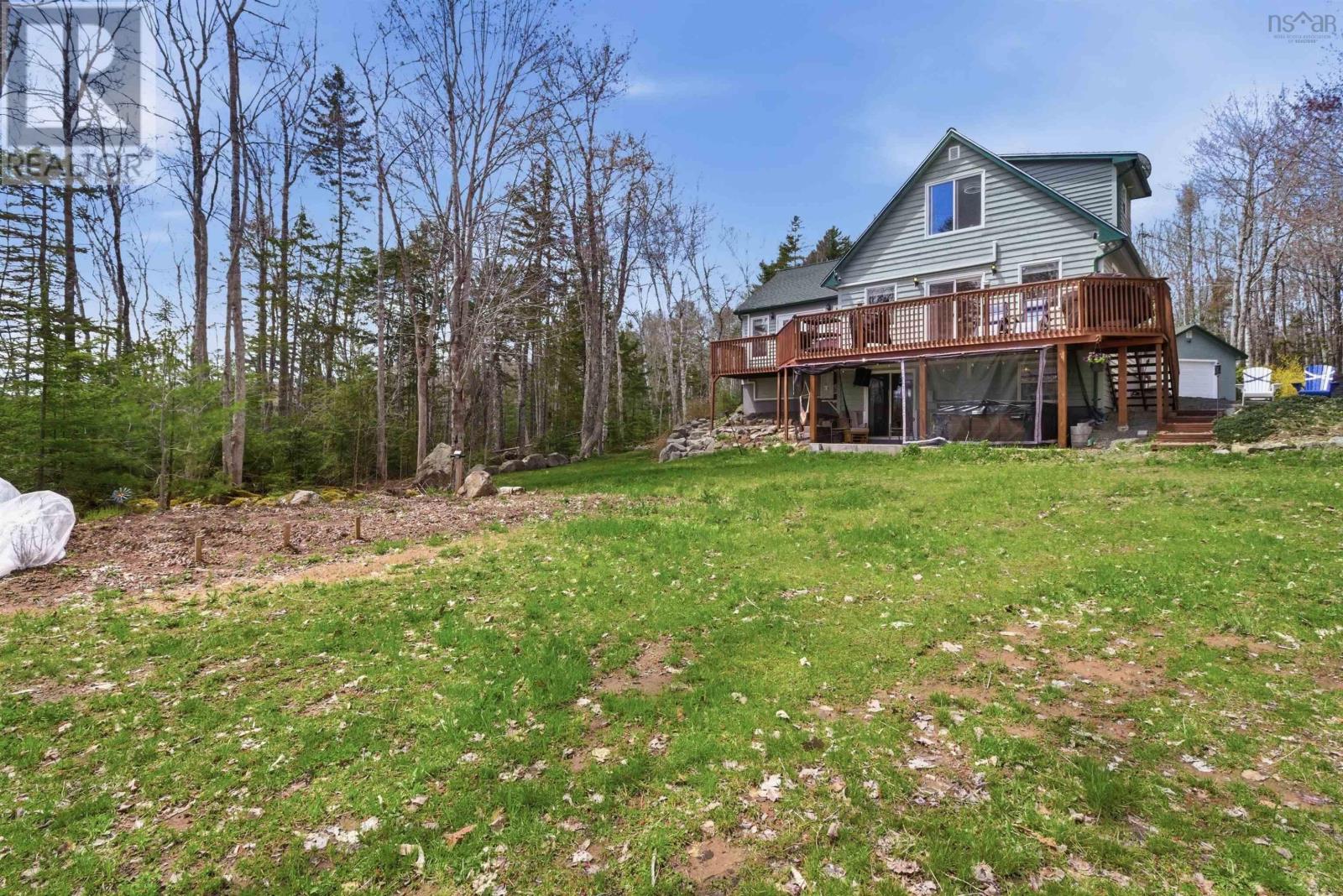 744 Pioneer Drive - 32
