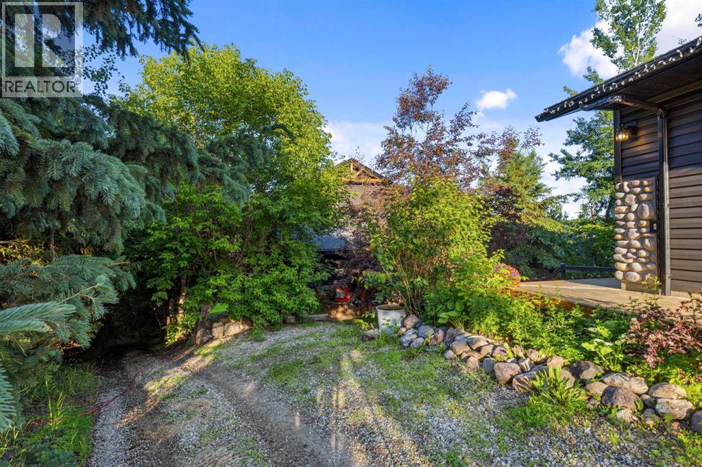 12, 5508 Township Road 593A - 36