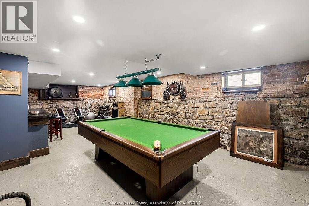 274 CRAWFORD AVENUE - 37