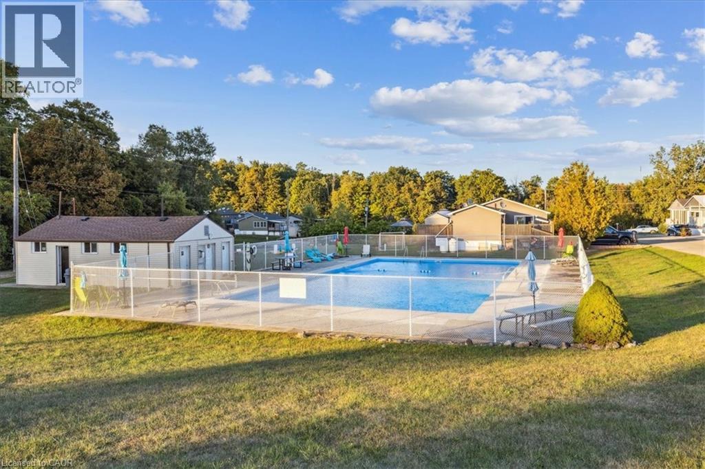 #13 SPRUCE 4449 MILBUROUGH Line - 31