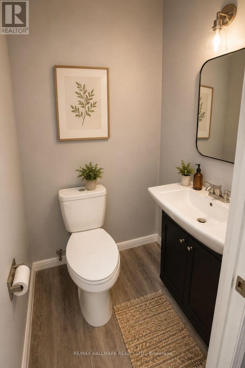 #40 1016 FALGARWOOD DRIVE - 11