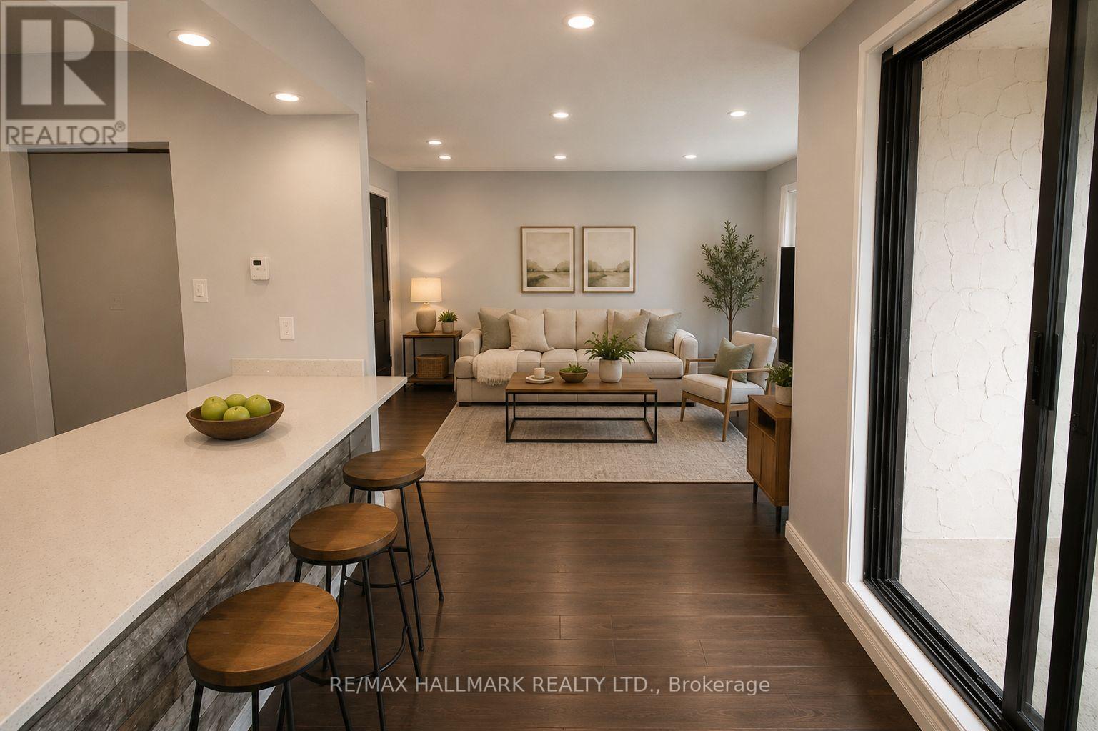 #40 1016 FALGARWOOD DRIVE - 6