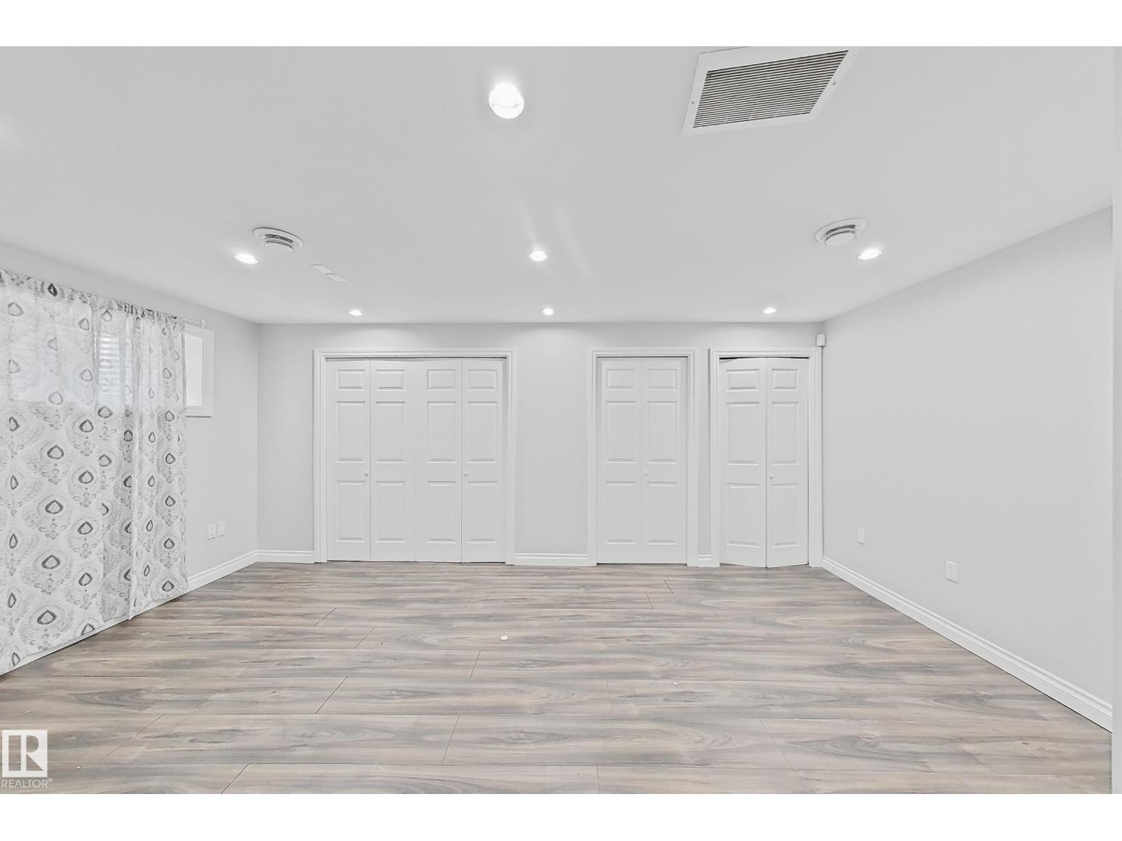 1806 28 ST NW NW - 22