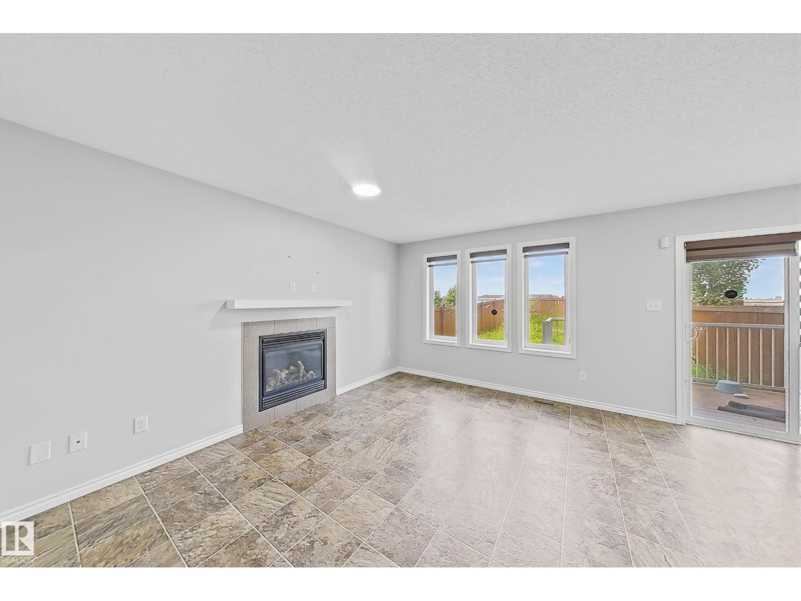 1806 28 ST NW NW - 7