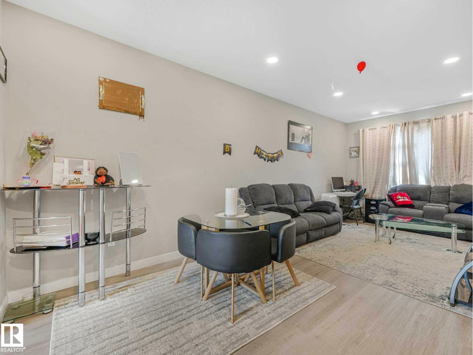 #92 17635 58 ST NW - 12