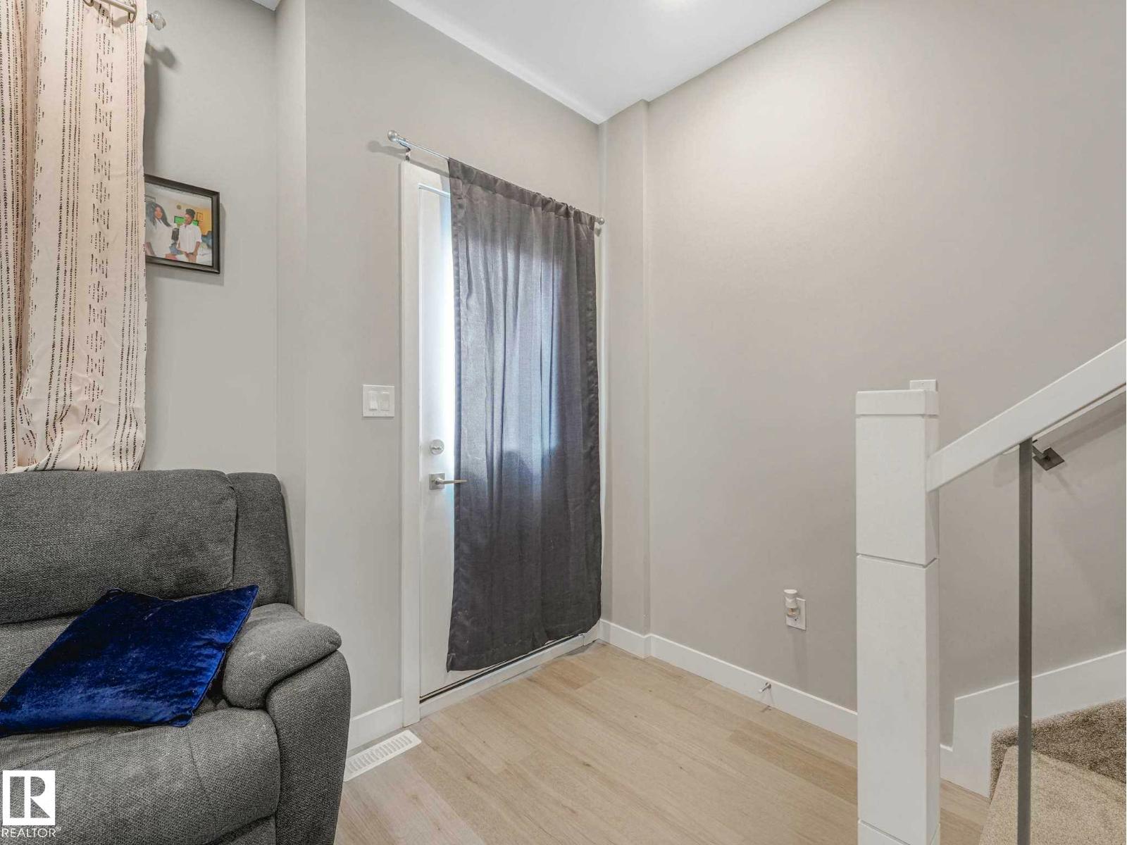#92 17635 58 ST NW - 22