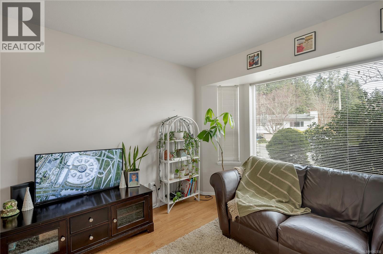 313 Harrogate Rd - 35