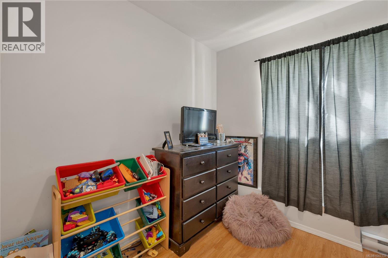 313 Harrogate Rd - 44