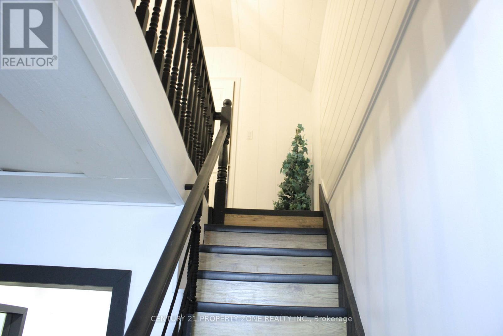 171 MAIN STREET - 19