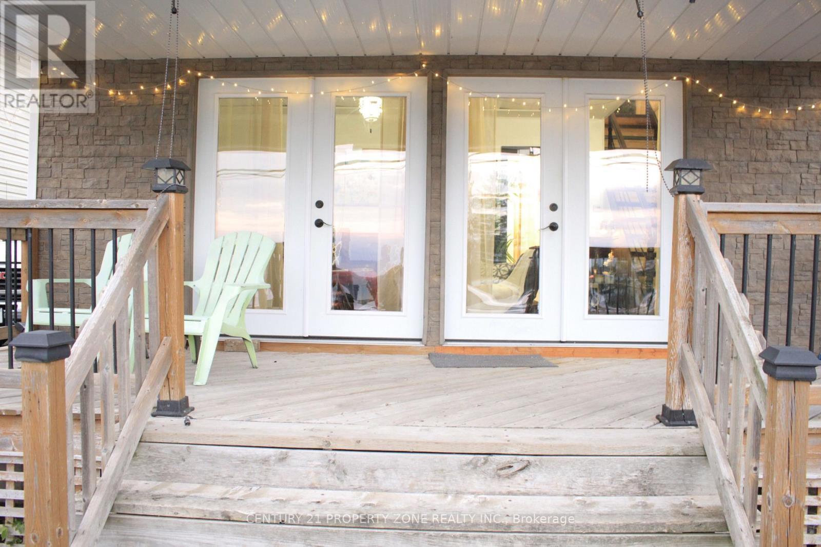 171 MAIN STREET - 6