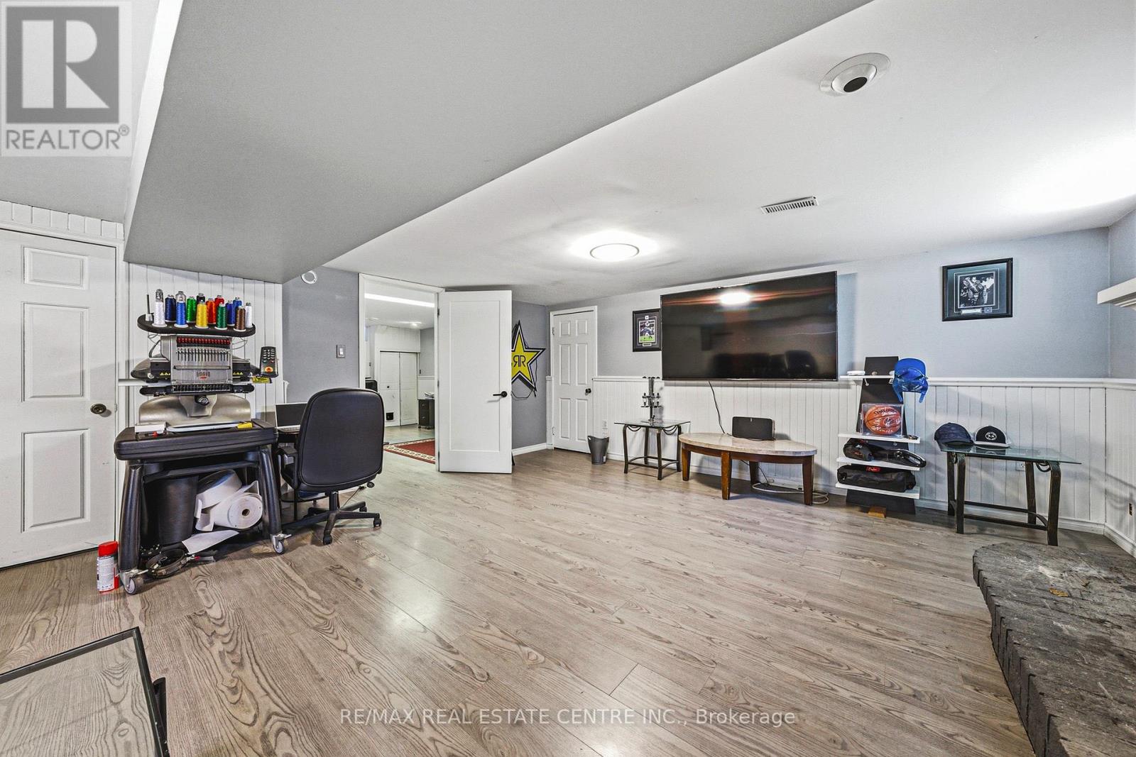 1338 ELEANOR AVENUE - 25