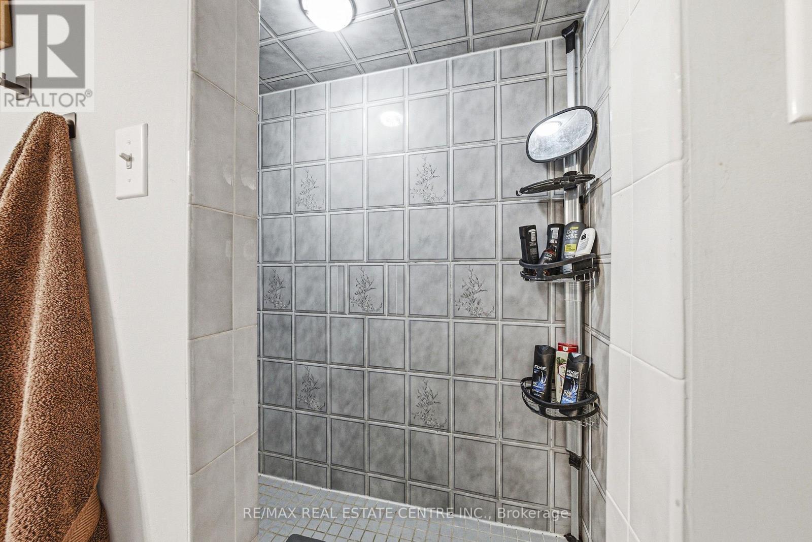 1338 ELEANOR AVENUE - 29