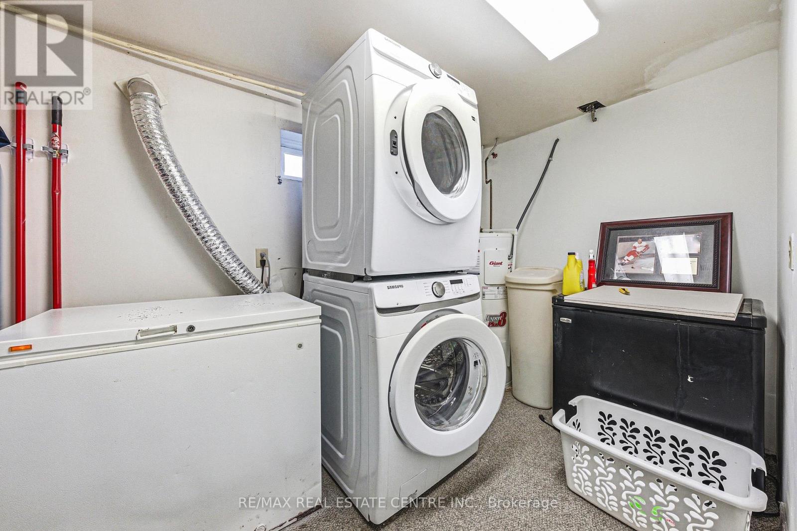 1338 ELEANOR AVENUE - 30