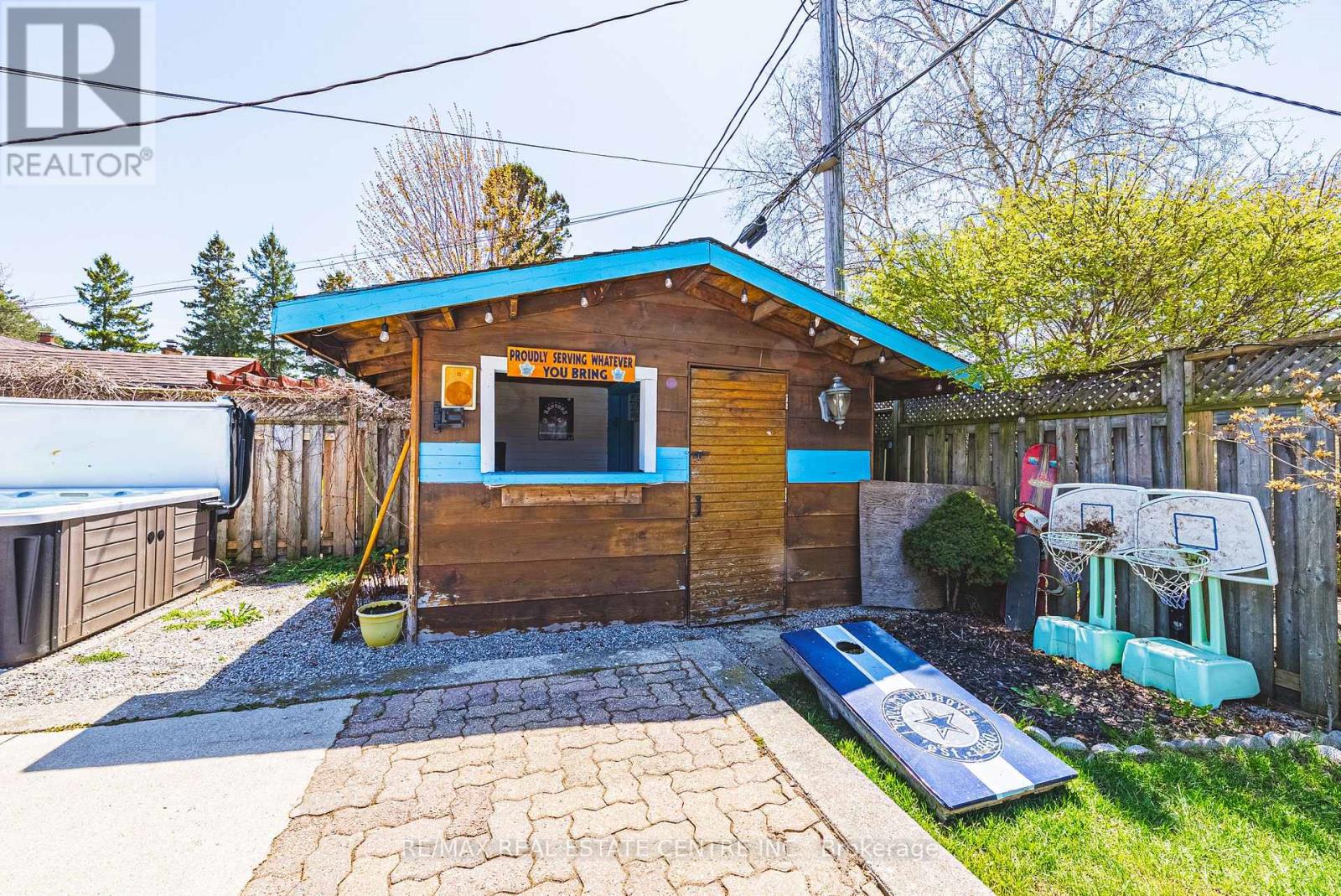 1338 ELEANOR AVENUE - 36