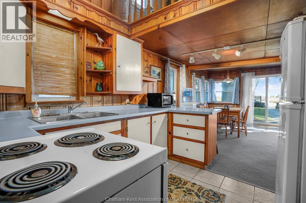 17178 Lakeshore ROAD - 16