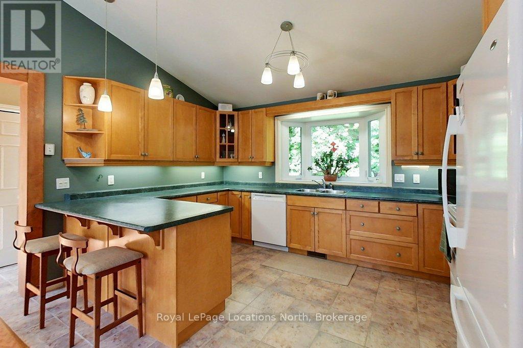 156 HARBOUR BEACH DRIVE - Image 23