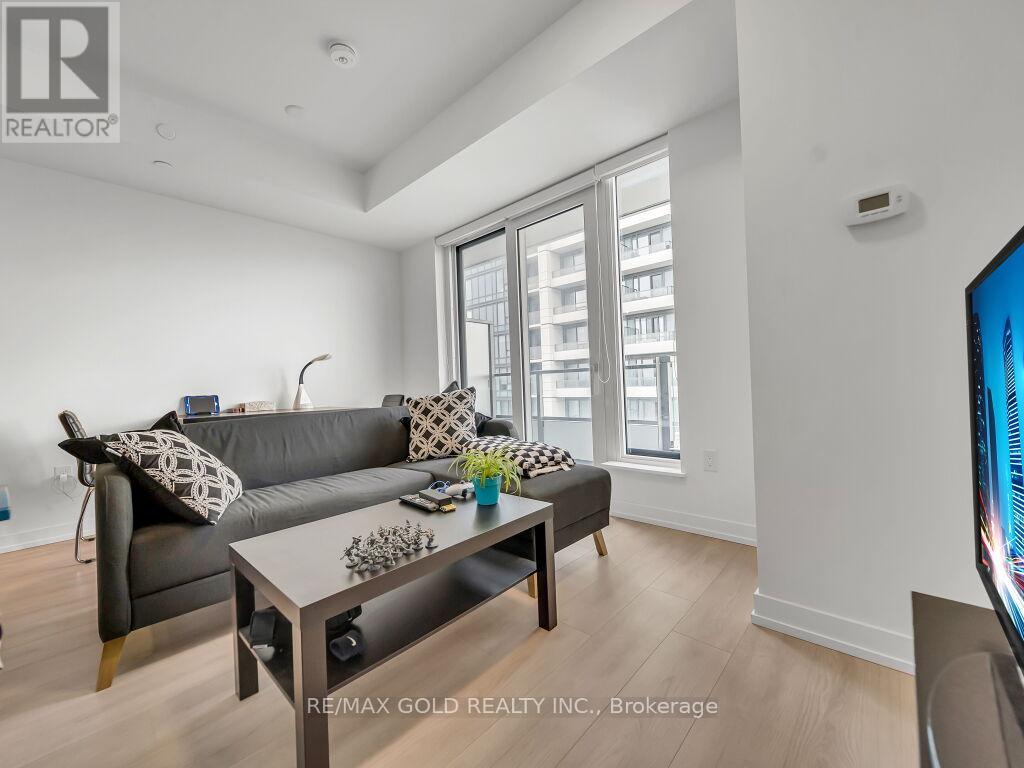 #1405 5 WELLINGTON STREET - 36