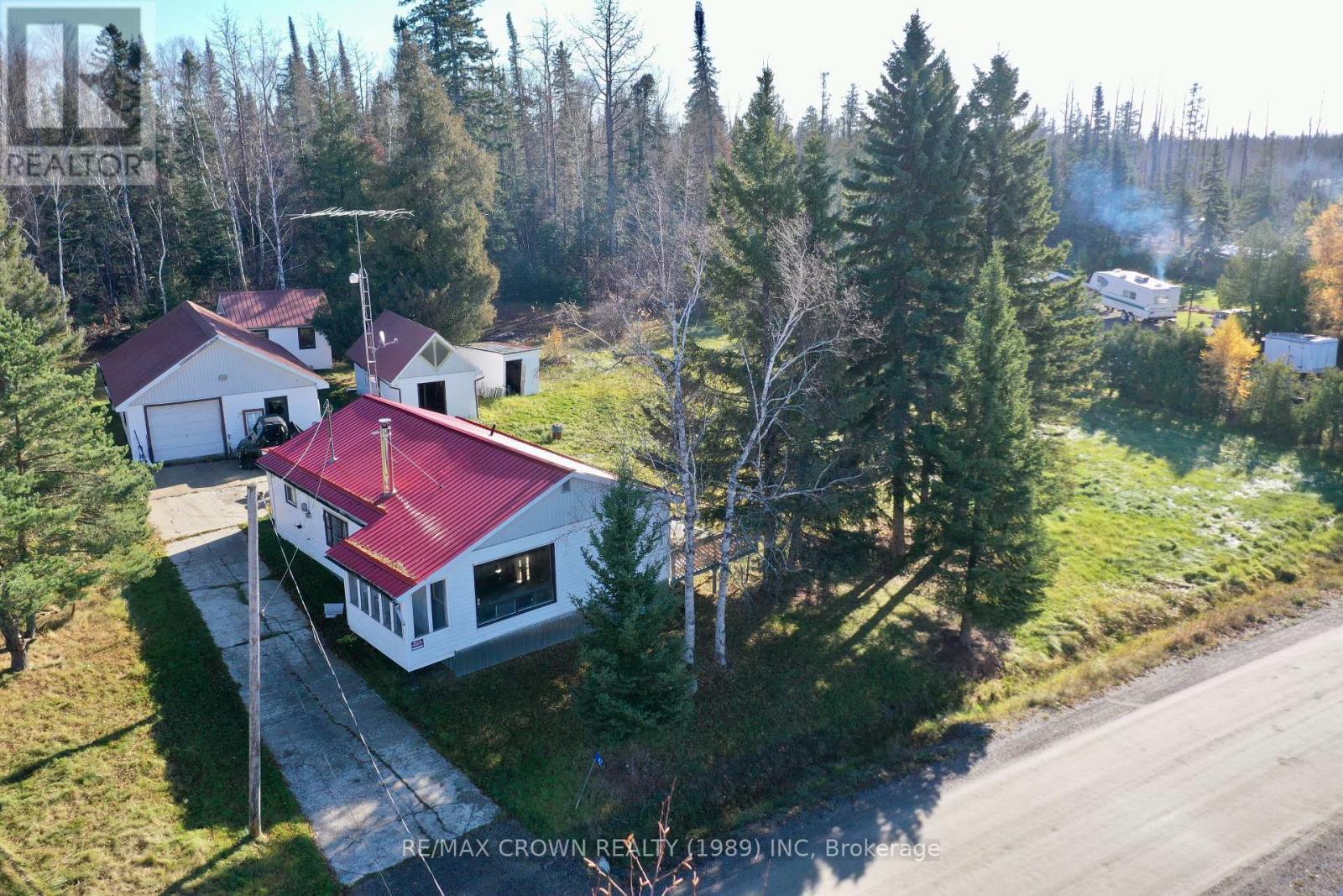 #MOONBEAM 42 LEFEBVRE PENINSULA ROAD - 34