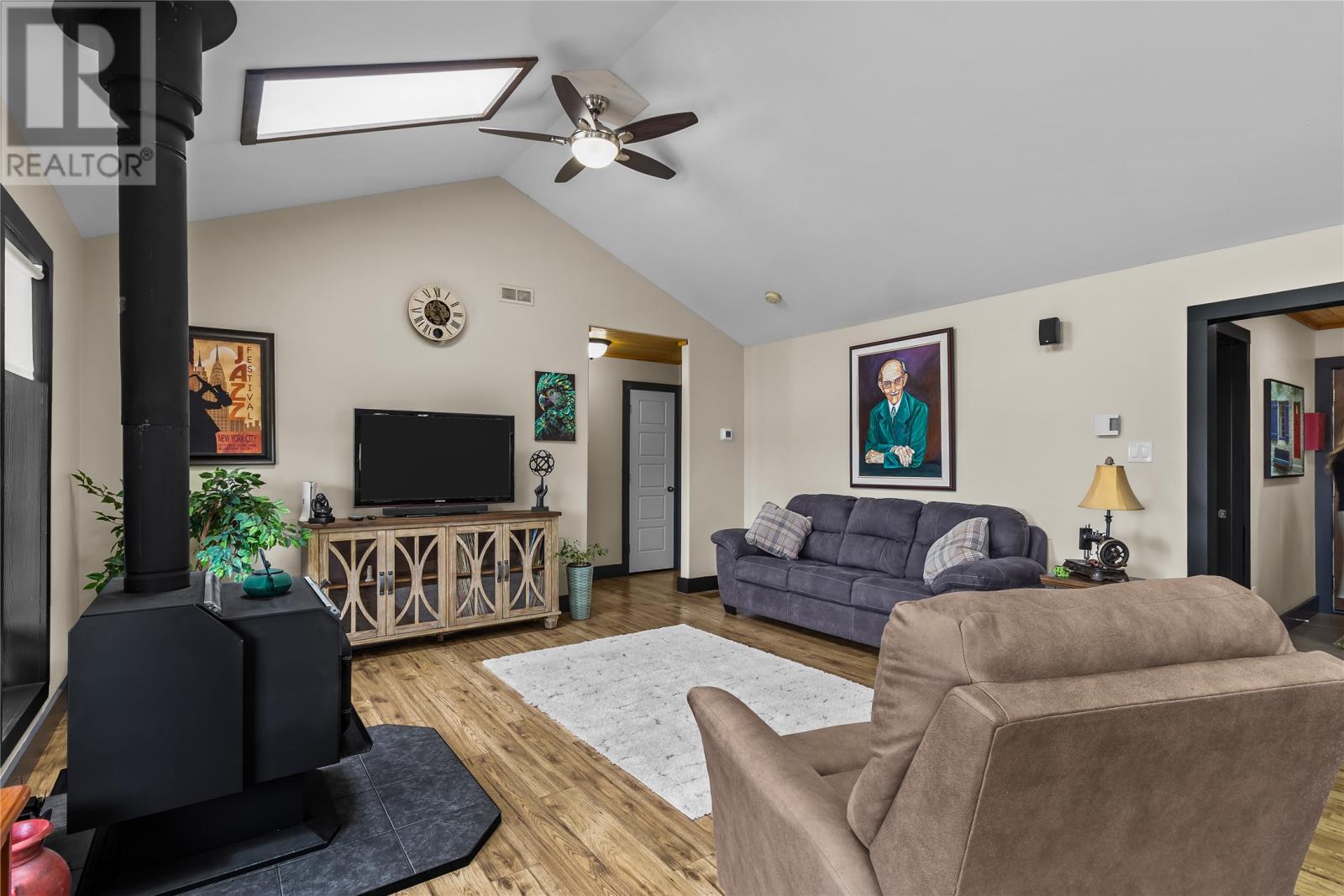 8N Country Lane - 12