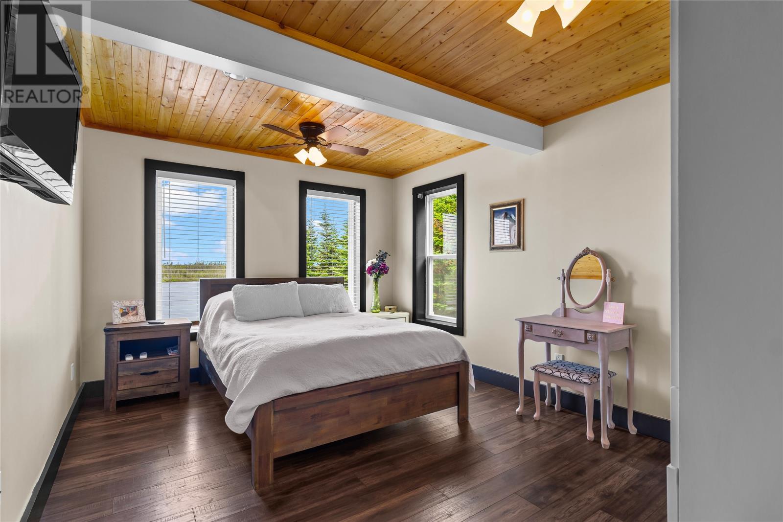 8N Country Lane - 13