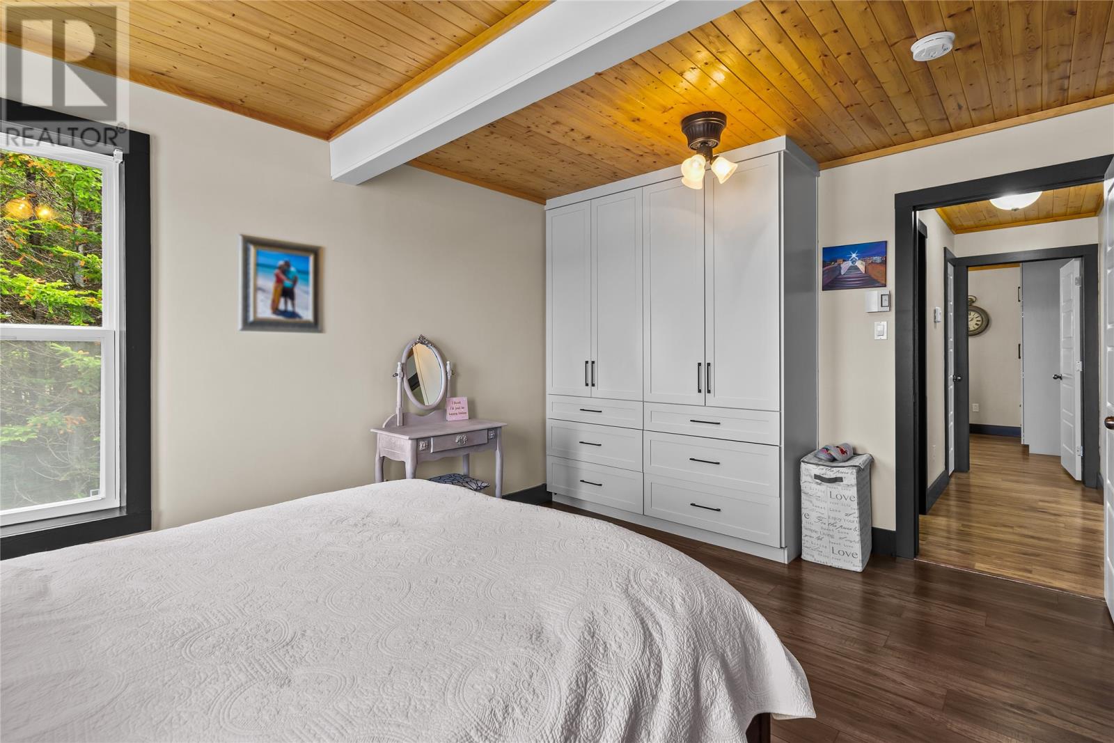 8N Country Lane - 14