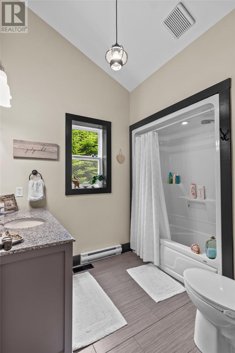 8N Country Lane - 18