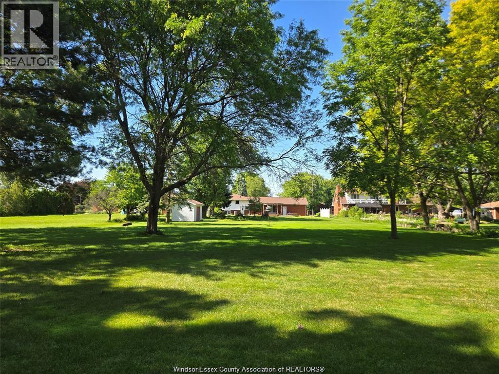 2725 BOUFFARD ROAD - 30