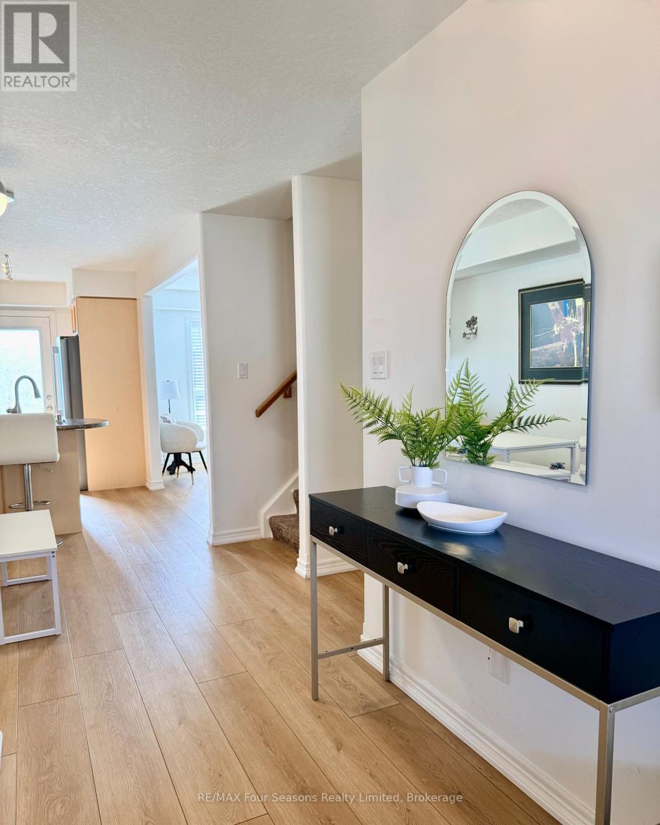 60 BARR STREET - 5
