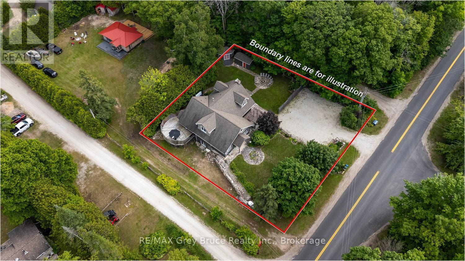 424 HURON ROAD - 2