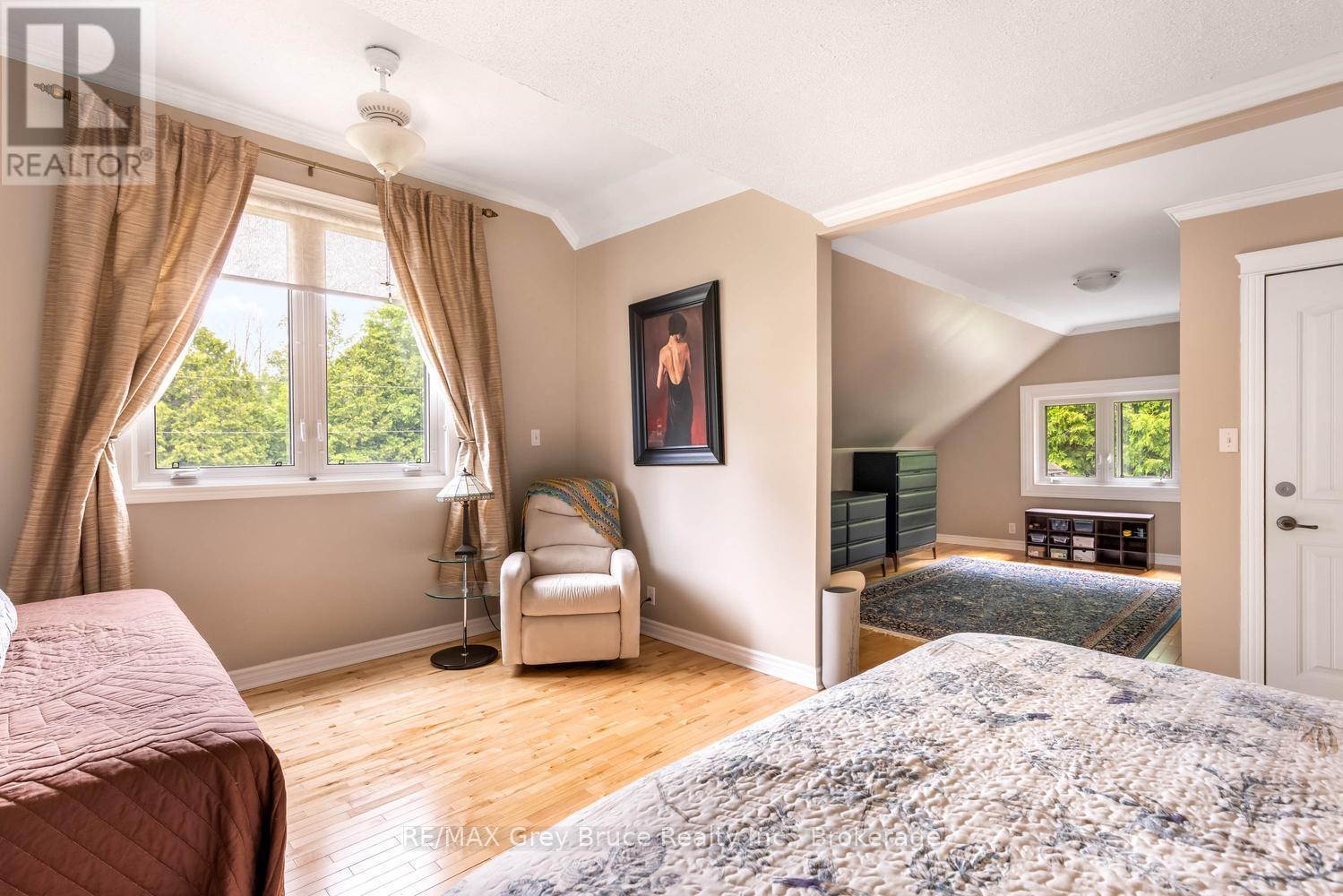 424 HURON ROAD - Image 29