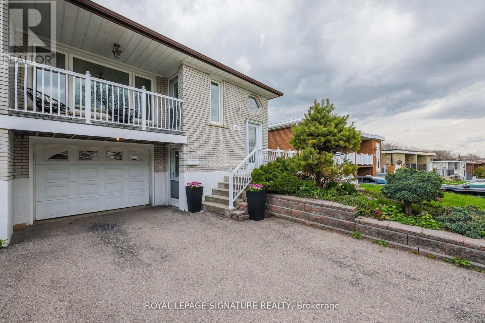 124 EDMONTON DRIVE - 31