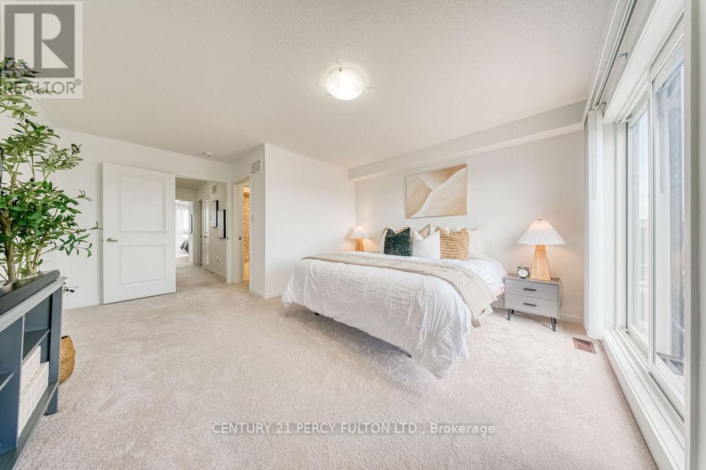 147 HUNT STREET - 20
