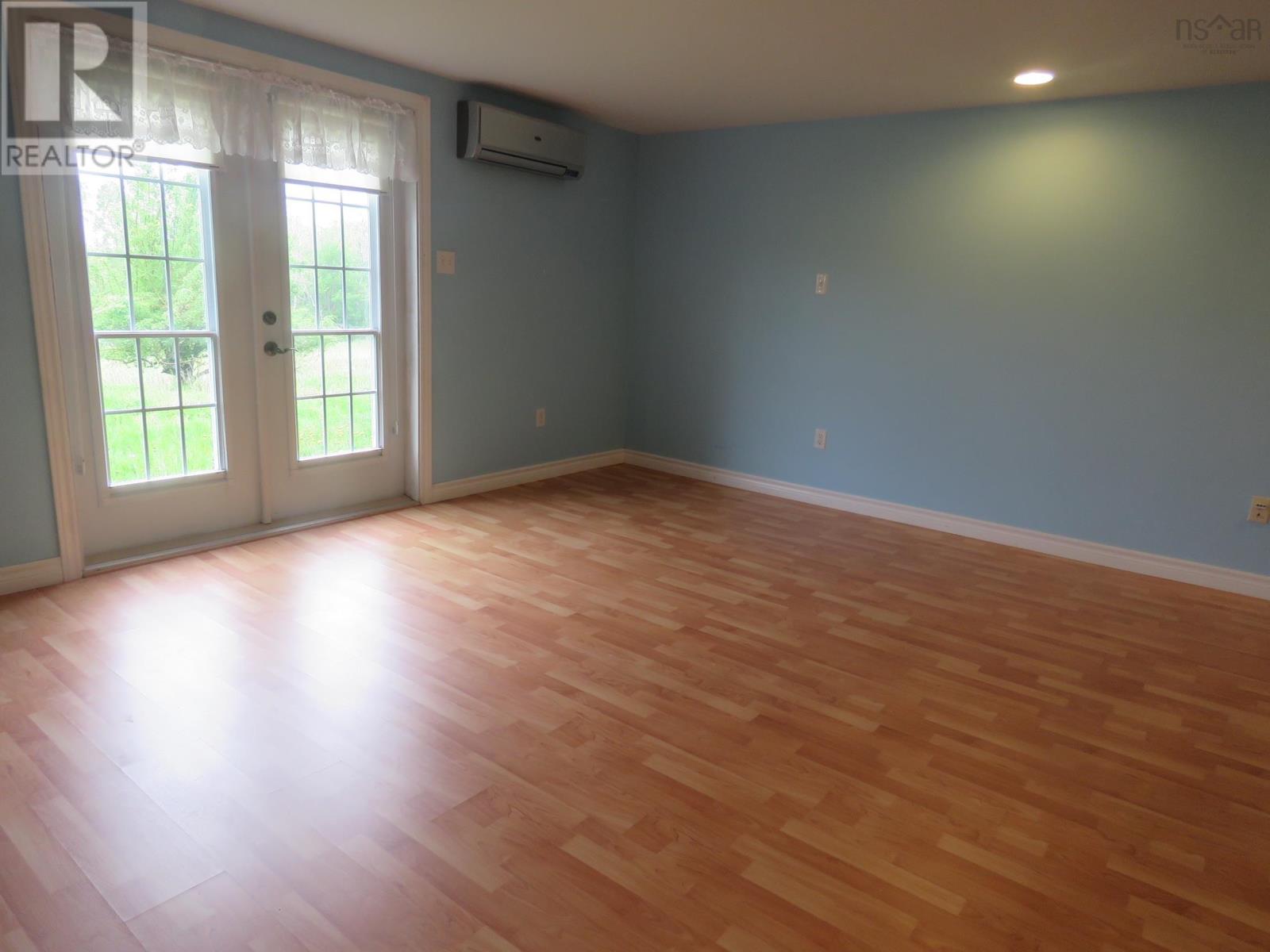 2274 South Main Street - 25