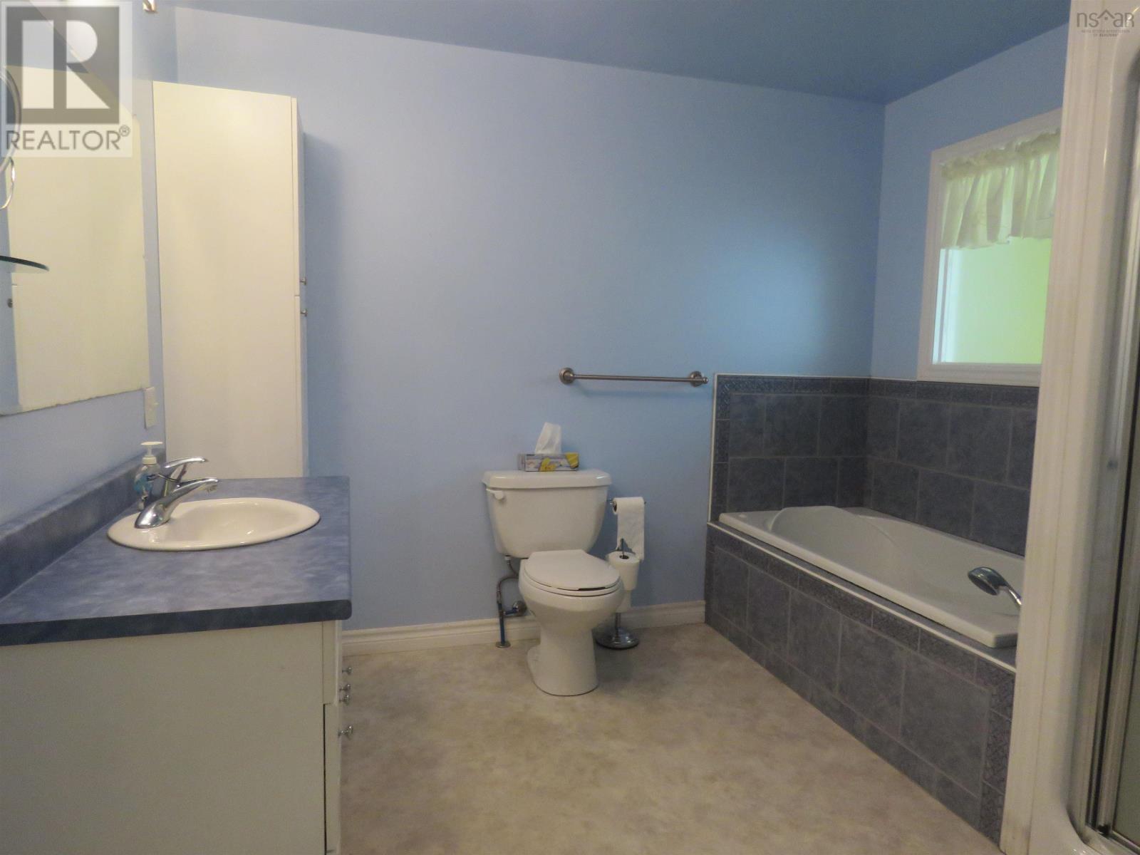 2274 South Main Street - 21