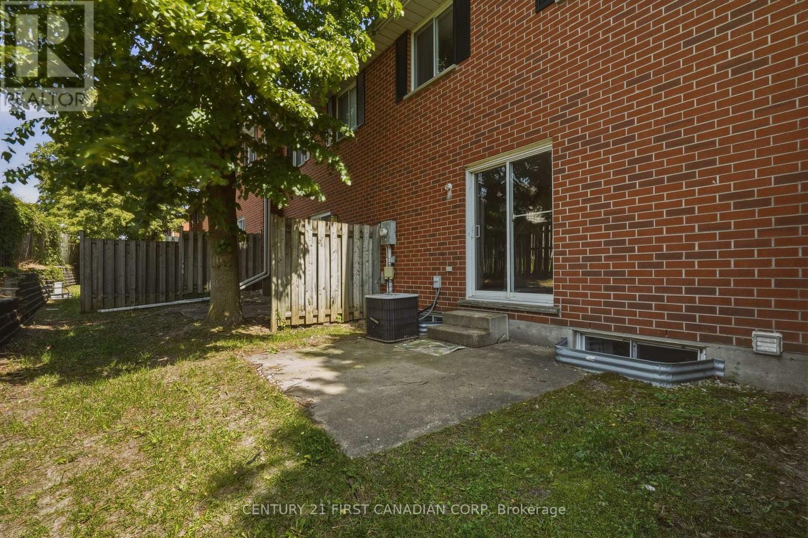 #25 190 FLEMING DRIVE - 20