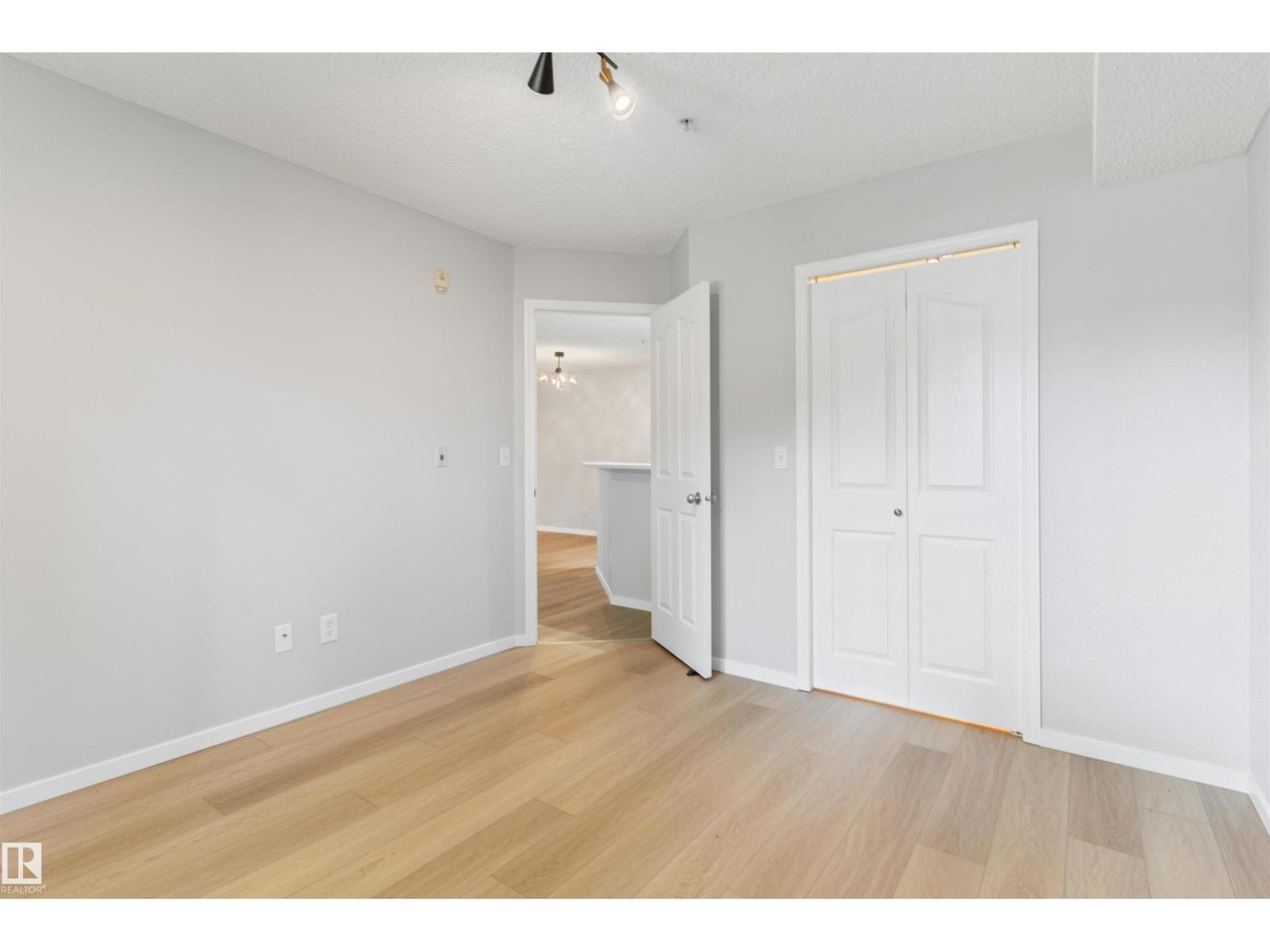#112 11214 80 ST NW - 24