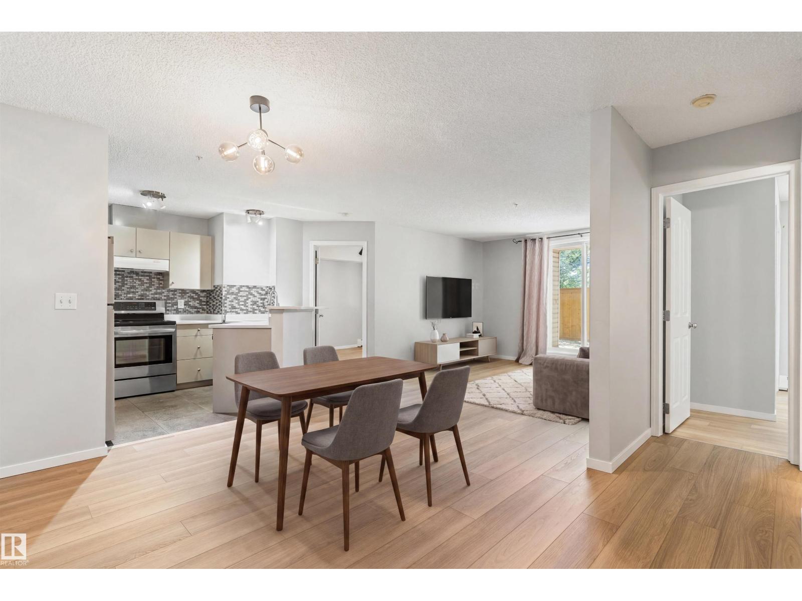 #112 11214 80 ST NW - 3