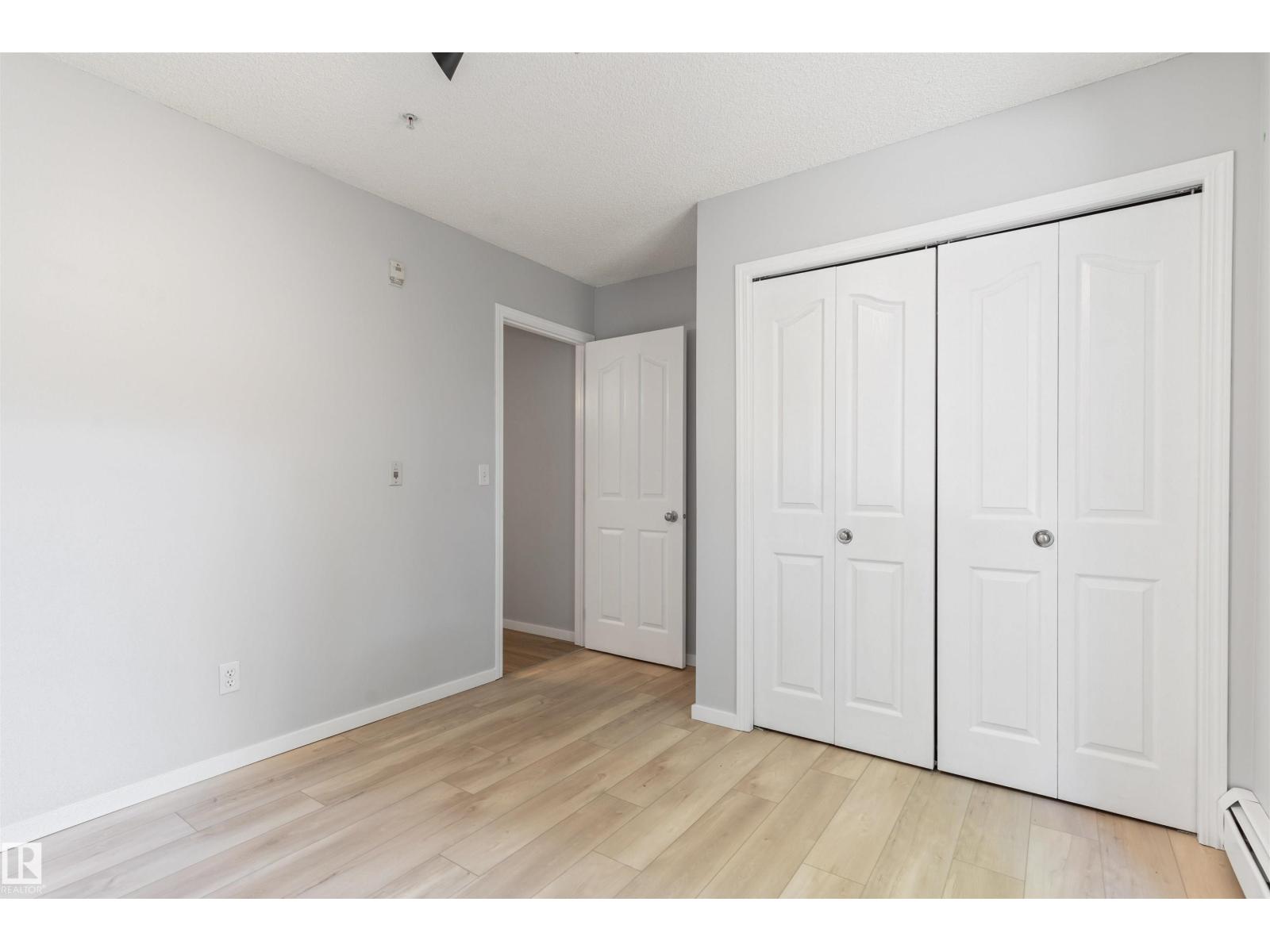 #112 11214 80 ST NW - 30