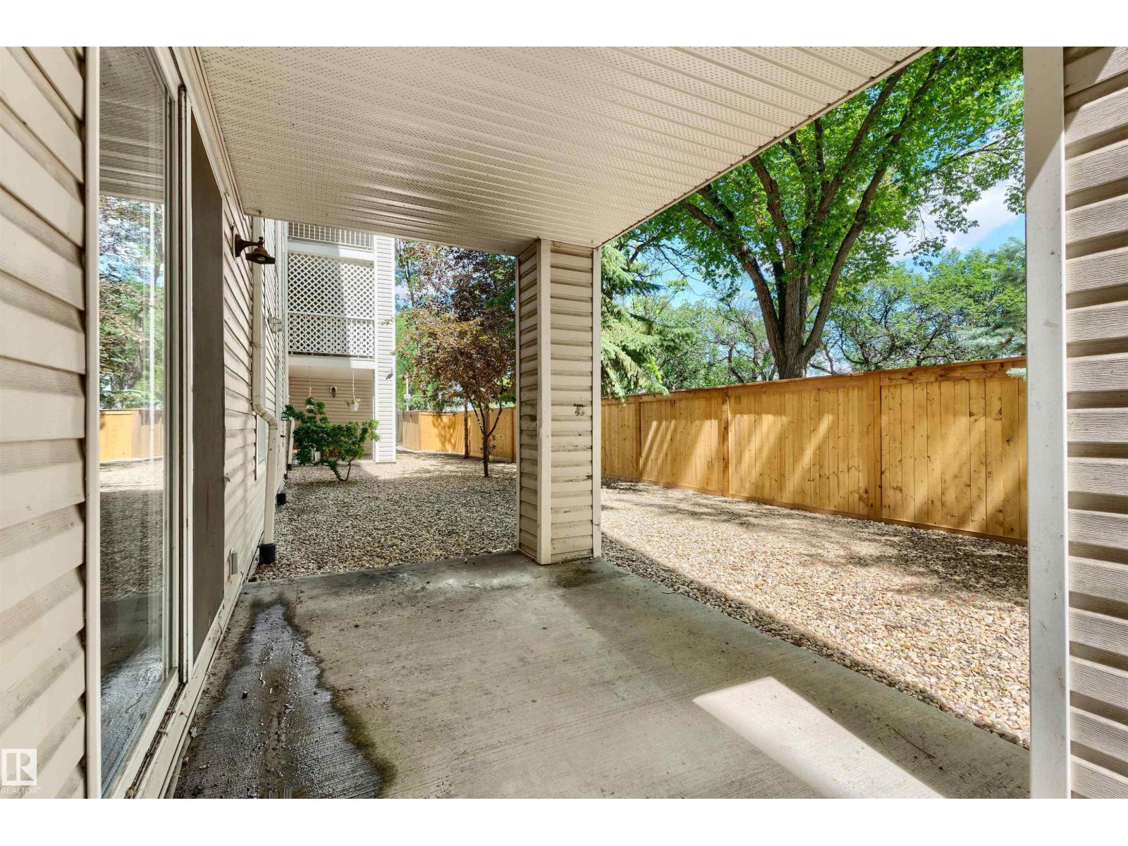 #112 11214 80 ST NW - 33