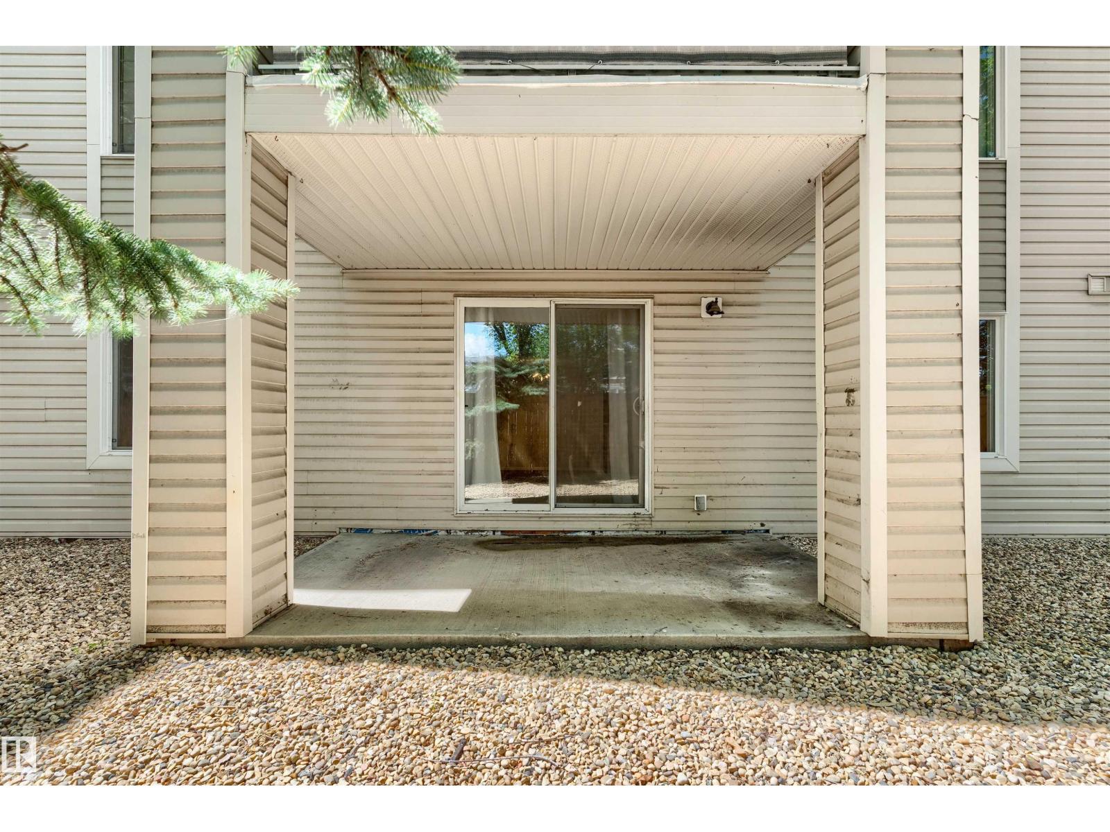 #112 11214 80 ST NW - 34