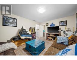 Family room - 15 Villeneuve Crescent, London East, ON N5V1M7 Photo 8