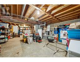 15 Villeneuve Crescent, London East, ON N5V1M7 Photo 13