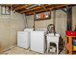 15 Villeneuve Crescent, London East, ON N5V1M7 Photo 15