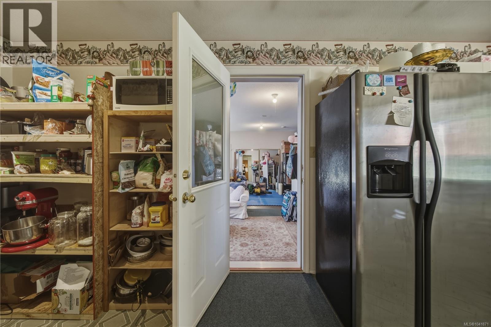 476 Qualicum Rd - 35
