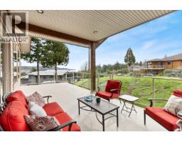 5781 Genni's Way, Sechelt, BC V7Z0N8 Photo 16