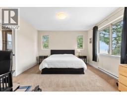 5781 Genni's Way, Sechelt, BC V7Z0N8 Photo 19