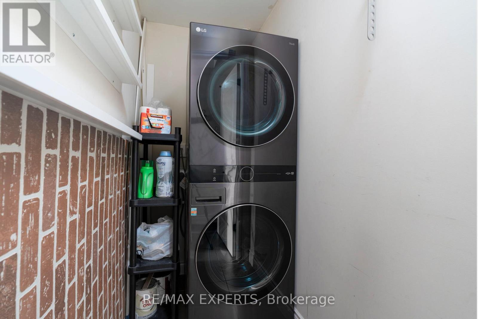 #301 281 WOODBRIDGE AVENUE - 20